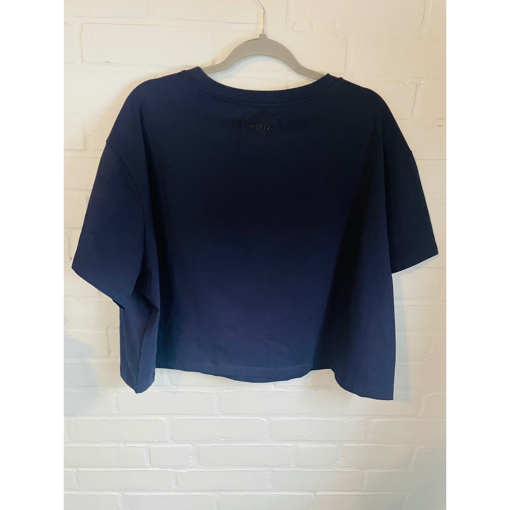 Pro Standard New England Patriots Cropped Navy Blue T-Shirt Womens 2XL NWT NFL - Picture 2 of 6